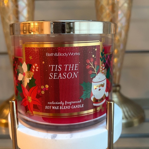 Bath & Body Works Other - Bath & Body Works 'Tis The Season 3 Wick Candle NWT Design Holiday 2026 Festive